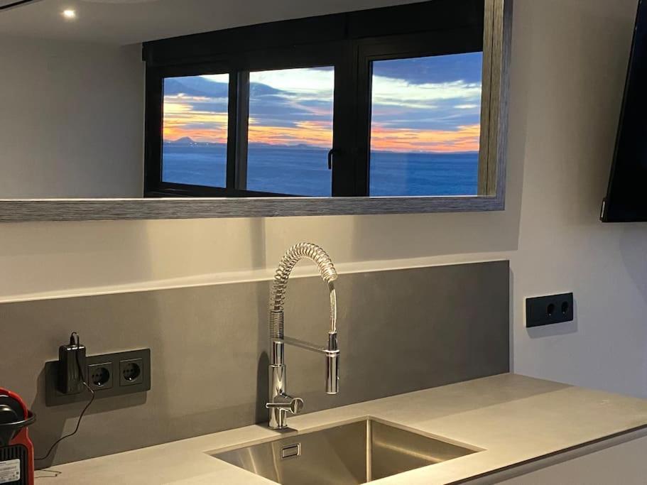 Appartement Estupendo Apartamento En Planta 22. 1ª Linea. à Benidorm Extérieur photo